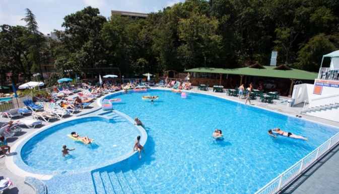 PLISKA_HOTEL_NISIPURILE_DE_AUR_BULGARIA_AIR_TOUR_TRAVEL